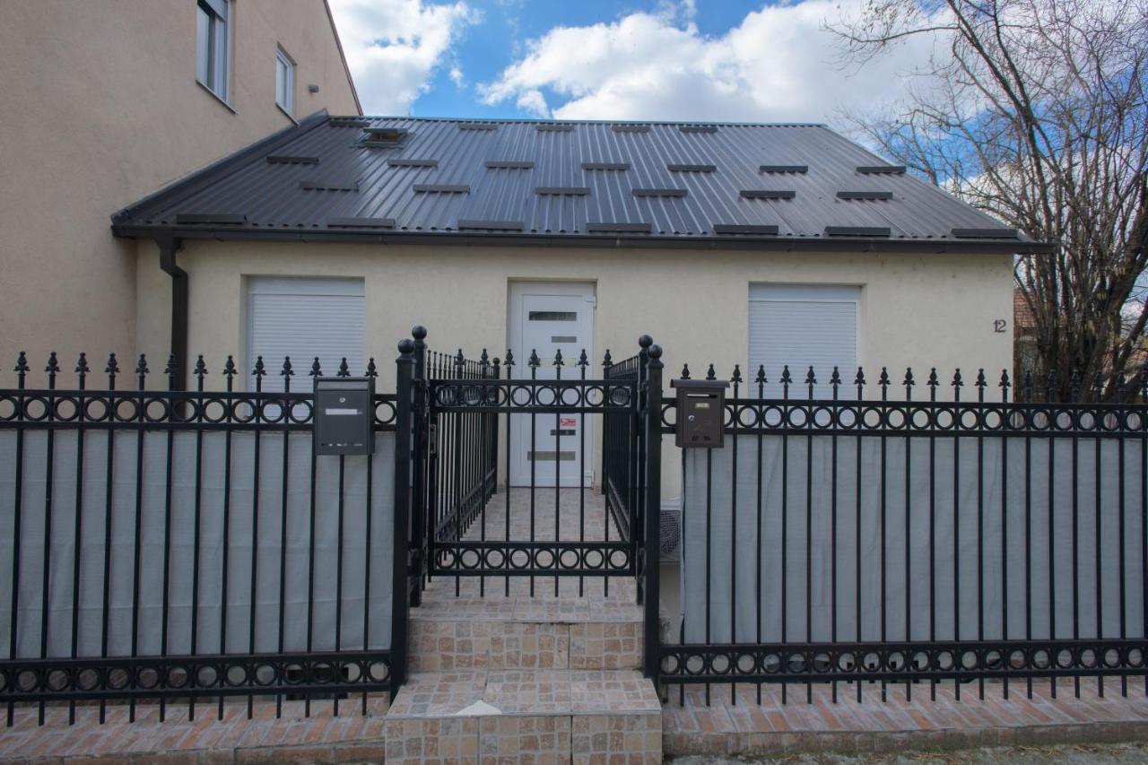 Zagreb, New, Free Parking, Near Bus Station Appartement Buitenkant foto